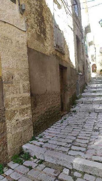 Property auction lot in Trivento · photograph 1